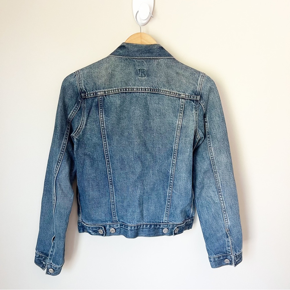 GAP Icon Denim Jean Trucker Jacket Medium Saddle Blue Wash XS - Picture 10 of 11